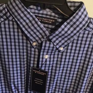Roundtree & Yorke Blue Casual Button Down Shirt